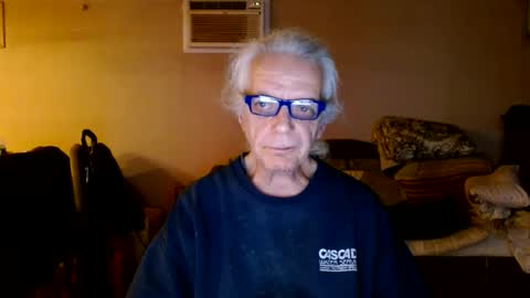 Snapshot of tom112292014 chatting on 7, 1, 2025 tom112292014 online show from 7, 1, 2025