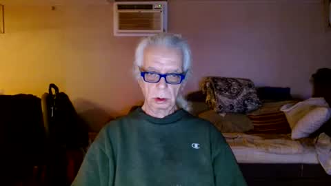 Snapshot of tom112292014 chatting on 17, 1, 2025 tom112292014 online show from 17, 1, 2025