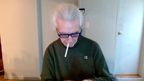 Snapshot of tom112292014 chatting on 21, 1, 2025 tom112292014 online show from 21, 1, 2025