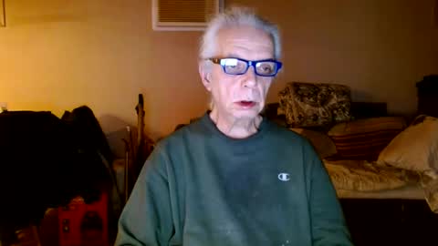 Snapshot of tom112292014 chatting on 24, 1, 2025 tom112292014 online show from 24, 1, 2025