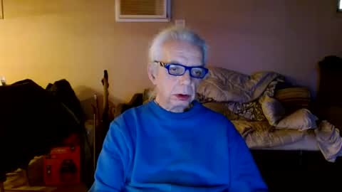 Snapshot of tom112292014 chatting on 9, 2, 2025 tom112292014 online show from 9, 2, 2025