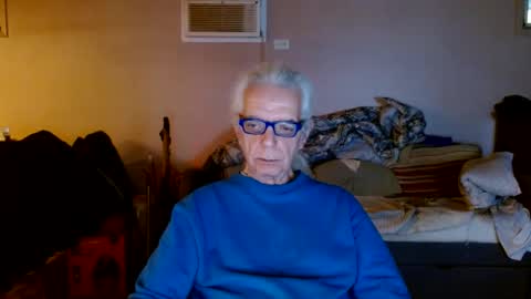 Snapshot of tom112292014 chatting on 12, 2, 2025 tom112292014 online show from 12, 2, 2025