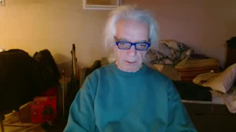 Snapshot of tom112292014 chatting on 4, 3, 2025 tom112292014 online show from 4, 3, 2025