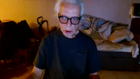 Snapshot of tom112292014 chatting on 9, 10, 2025 tom112292014 online show from 9, 10, 2025