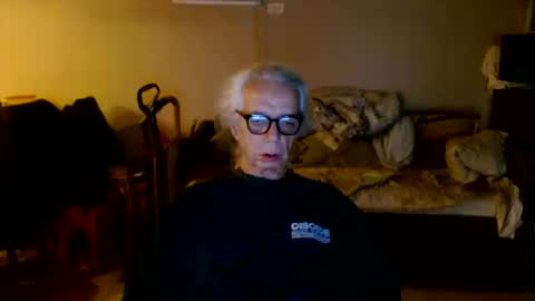 Snapshot of tom112292014 chatting on 12, 10, 2025 tom112292014 online show from 12, 10, 2025