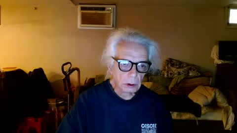 Snapshot of tom112292014 chatting on 13, 10, 2025 tom112292014 online show from 13, 10, 2025