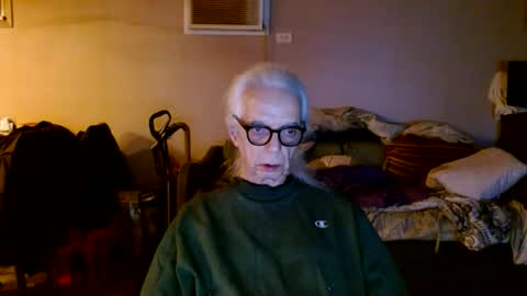 Snapshot of tom112292014 chatting on 7, 11, 2025 tom112292014 online show from 7, 11, 2025