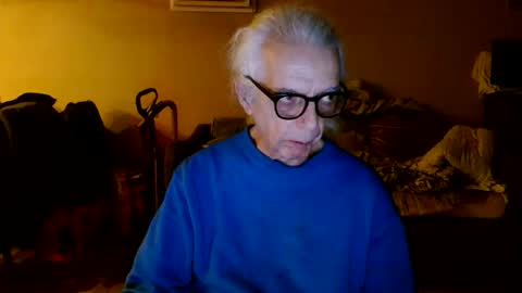 Snapshot of tom112292014 chatting on 21, 11, 2025 tom112292014 online show from 21, 11, 2025