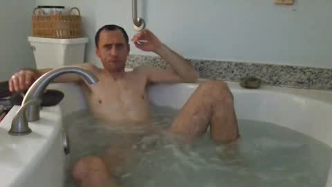 Snapshot of tom6801 chatting on 30, 11, 2025 Tom online show from 30, 11, 2025