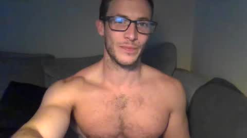 tom90ukx online show from 6, 2, 2025