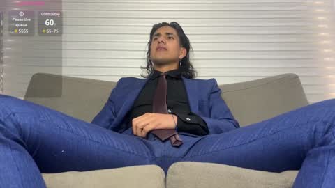 Snapshot of tom_blunt96 chatting on 24, 1, 2025 TOM online show from 24, 1, 2025