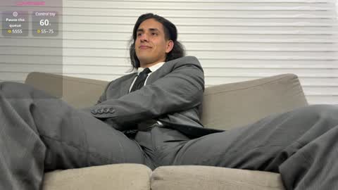 Snapshot of tom_blunt96 chatting on 30, 1, 2025 TOM online show from 30, 1, 2025