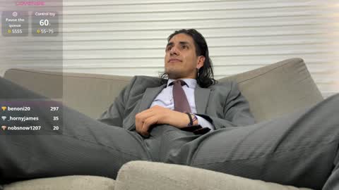 Snapshot of tom_blunt96 chatting on 6, 2, 2025 TOM online show from 6, 2, 2025