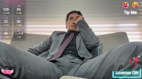 Snapshot of tom_blunt96 chatting on 18, 2, 2025 TOM online show from 18, 2, 2025