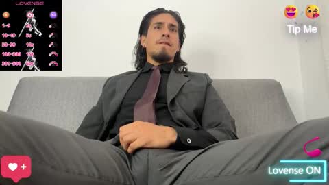 Snapshot of tom_blunt96 chatting on 16, 10, 2025 TOM online show from 16, 10, 2025