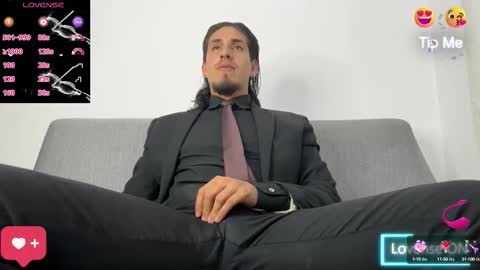 Snapshot of tom_blunt96 chatting on 18, 10, 2025 TOM online show from 18, 10, 2025