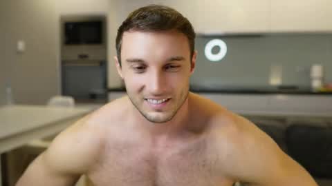 Snapshot of tom_fordd chatting on 4, 12, 2025 Tom online show from 4, 12, 2025