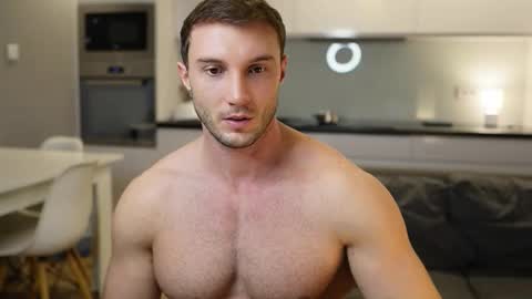 Snapshot of tom_fordd chatting on 15, 12, 2025 Tom online show from 15, 12, 2025