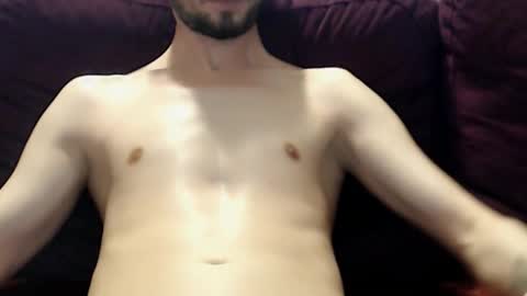 Snapshot of tom_michaelx chatting on 8, 11, 2025 tom_michaelx online show from 8, 11, 2025