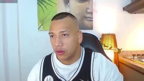 Snapshot of tom_muscle1 chatting on 25, 1, 2025 Tom muscle1 online show from 25, 1, 2025