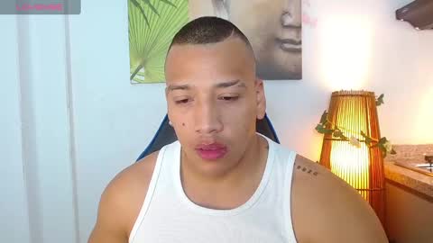 Snapshot of tom_muscle1 chatting on 26, 1, 2025 Tom muscle1 online show from 26, 1, 2025