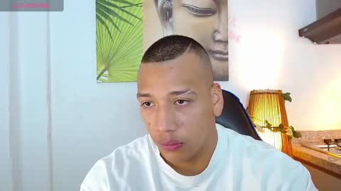 Snapshot of tom_muscle1 chatting on 30, 1, 2025 Tom muscle1 online show from 30, 1, 2025