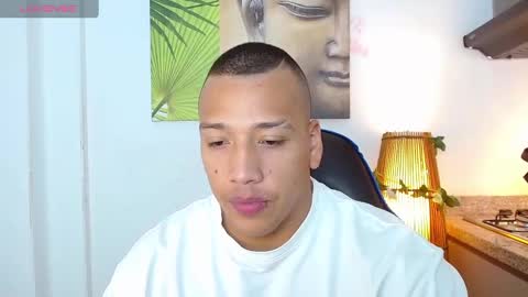 Snapshot of tom_muscle1 chatting on 30, 1, 2025 Tom muscle1 online show from 30, 1, 2025