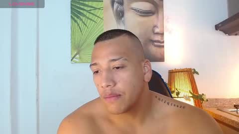 Snapshot of tom_muscle1 chatting on 5, 2, 2025 Tom muscle1 online show from 5, 2, 2025