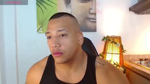 Snapshot of tom_muscle1 chatting on 9, 2, 2025 Tom muscle1 online show from 9, 2, 2025