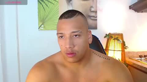 Snapshot of tom_muscle1 chatting on 10, 2, 2025 Tom muscle1 online show from 10, 2, 2025