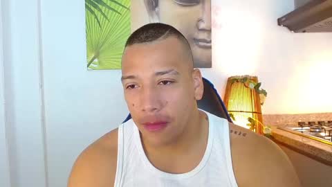 Snapshot of tom_muscle1 chatting on 14, 2, 2025 Tom muscle1 online show from 14, 2, 2025