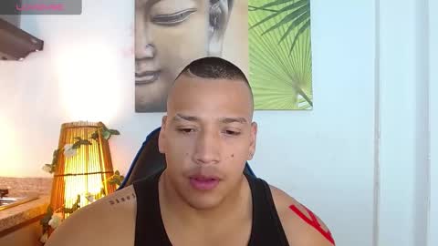 Snapshot of tom_muscle1 chatting on 15, 2, 2025 Tom muscle1 online show from 15, 2, 2025