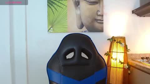 Snapshot of tom_muscle1 chatting on 16, 2, 2025 Tom muscle1 online show from 16, 2, 2025