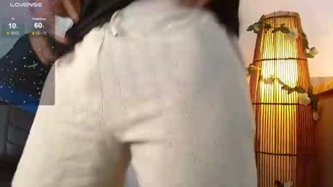 Snapshot of tom_muscle1 chatting on 18, 2, 2025 Tom muscle1 online show from 18, 2, 2025