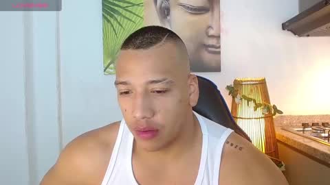 Snapshot of tom_muscle1 chatting on 1, 3, 2025 Tom muscle1 online show from 1, 3, 2025