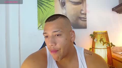 Snapshot of tom_muscle1 chatting on 1, 3, 2025 Tom muscle1 online show from 1, 3, 2025