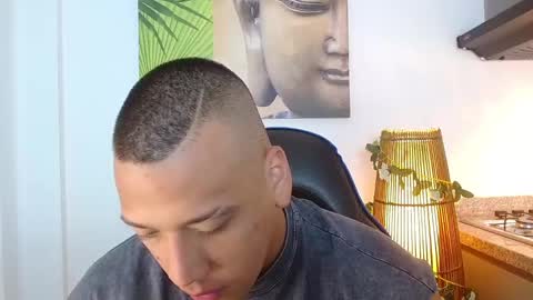 Snapshot of tom_muscle1 chatting on 5, 3, 2025 Tom muscle1 online show from 5, 3, 2025