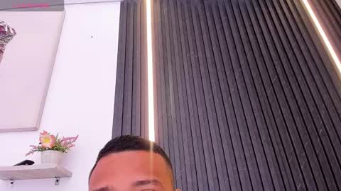 Snapshot of tom_muscle1 chatting on 17, 9, 2025 Tom muscle1 online show from 17, 9, 2025