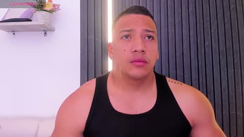 Snapshot of tom_muscle1 chatting on 20, 9, 2025 Tom muscle1 online show from 20, 9, 2025