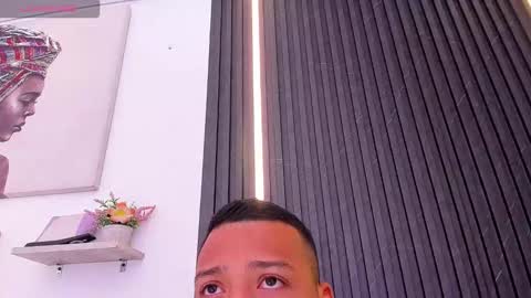 Snapshot of tom_muscle1 chatting on 26, 9, 2025 Tom muscle1 online show from 26, 9, 2025