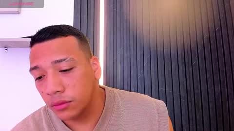 Snapshot of tom_muscle1 chatting on 24, 10, 2025 Tom muscle1 online show from 24, 10, 2025