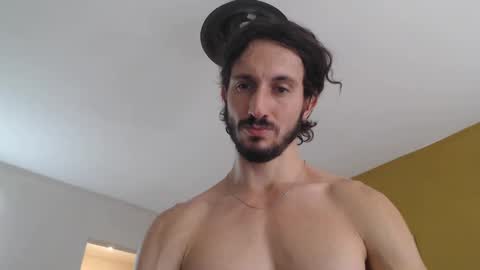 Snapshot of tom_show chatting on 3, 2, 2025 tom_show online show from 3, 2, 2025