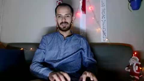 Snapshot of tomas_gerauld chatting on 15, 12, 2024 tomas gerauld. make me happy with 10000 tokens online show from 15, 12, 2024