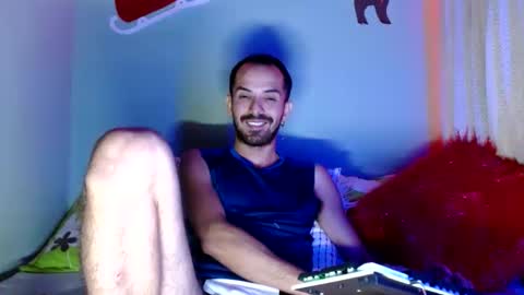 Snapshot of tomas_gerauld chatting on 29, 12, 2024 tomas gerauld. make me happy with 10000 tokens online show from 29, 12, 2024