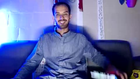 Snapshot of tomas_gerauld chatting on 15, 1, 2025 tomas gerauld. make me happy with 10000 tokens online show from 15, 1, 2025