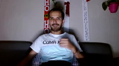 Snapshot of tomas_gerauld chatting on 16, 1, 2025 tomas gerauld. make me happy with 10000 tokens online show from 16, 1, 2025