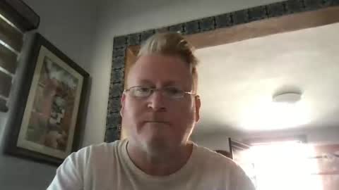 Hola online show from 7, 2, 2025
