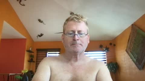Snapshot of tomascausa chatting on 12, 6, 2026 Hola online show from 12, 6, 2026