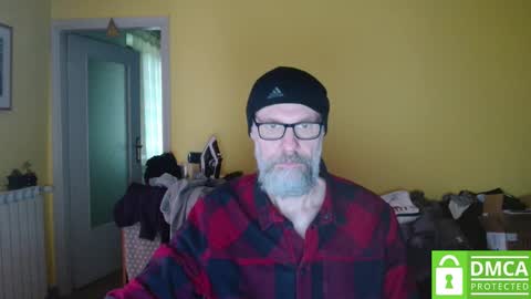 Snapshot of tomasmilian77 chatting on 3, 12, 2025 Tomas Milian online show from 3, 12, 2025