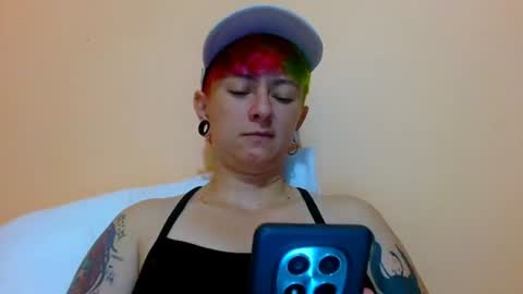 Snapshot of tomboyblue chatting on 27, 7, 2026 Blue online show from 27, 7, 2026